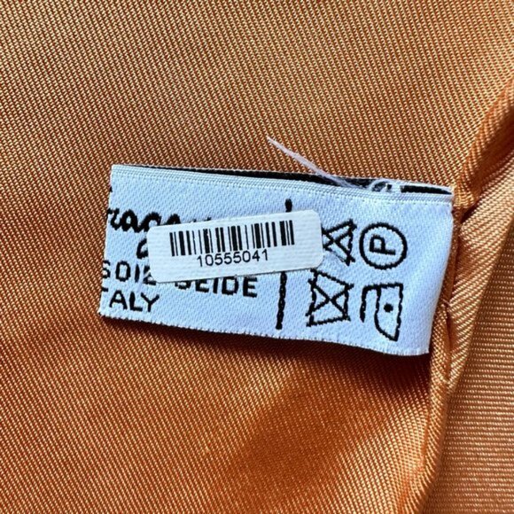 Vintage Salvatore Ferragamo 100% Silk Scarf Jaguar Orange Gold 33 x 34 Inches - Picture 6 of 6